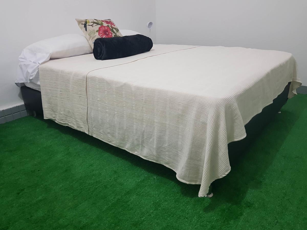 Backpackers Inn Медельин Экстерьер фото